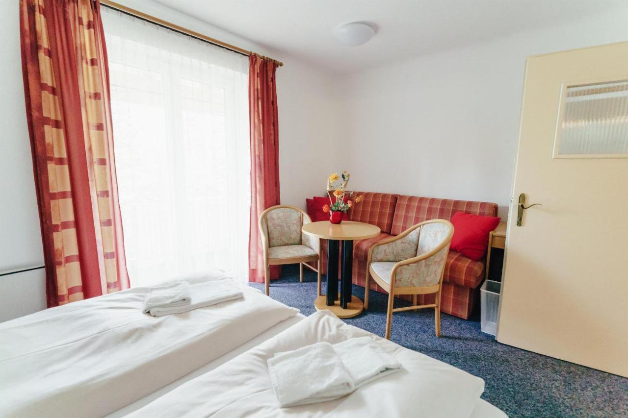 Hotel Gaestehaus Frank Velden am Wörthersee Exteriér fotografie